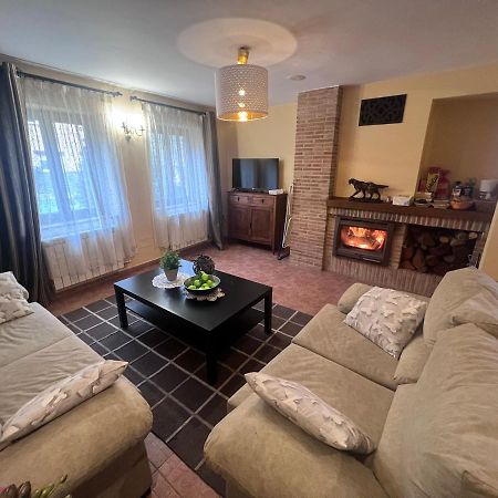 La Casina Del Rio Villa Argovejo Kültér fotó